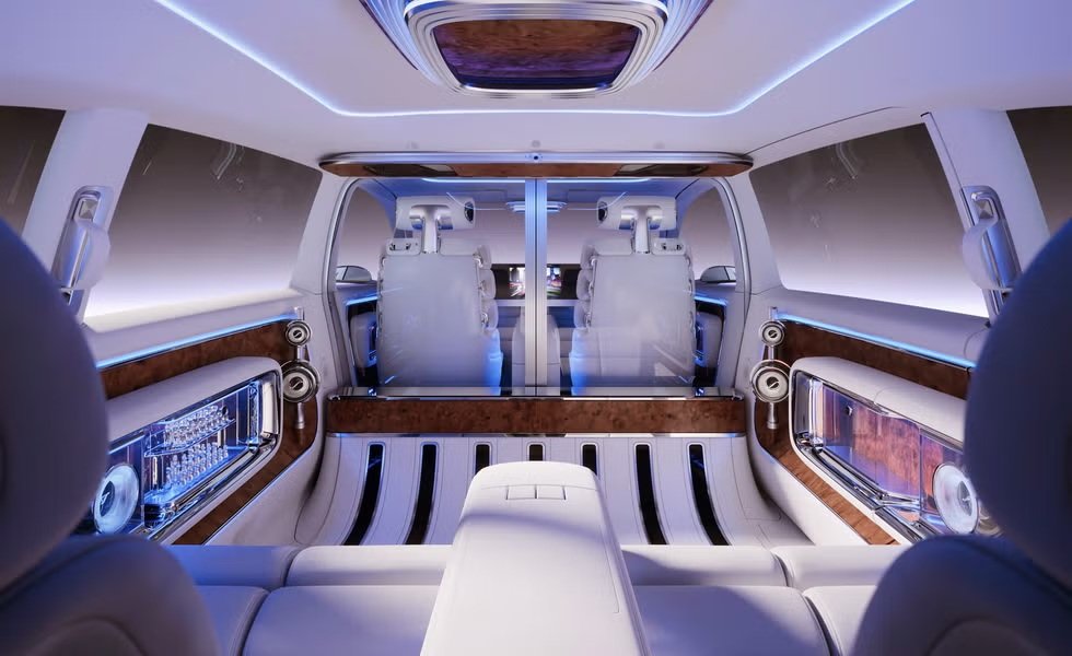 Mercedes-Benz V-Class 2026